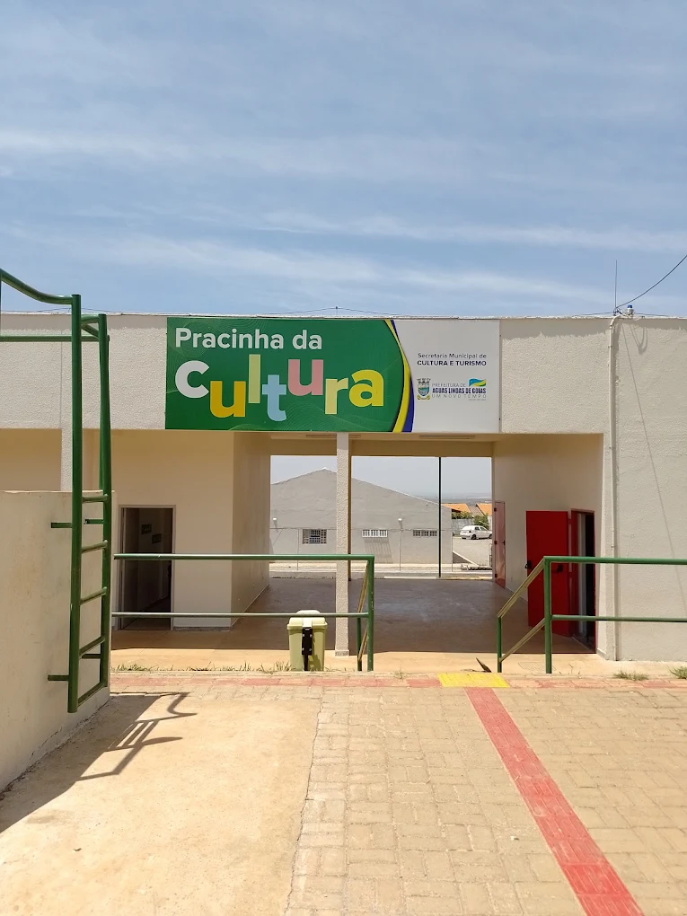 Fachada da Pracinha da Cultura